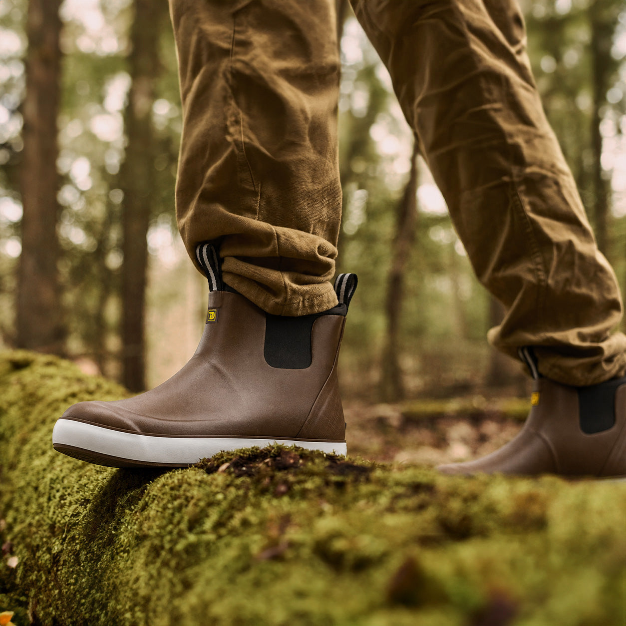 DECK BOOTS
